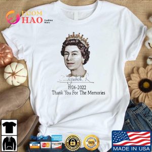 Queen Elizabeth II 1926 – 2022 Portraits Signature Thank You For The Memories T-Shirt