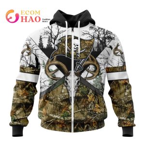 NFL Tampa Bay Buccaneers Specialized Specialized Design Wih Deer Skull And Forest Pattern For Go Hunting 3D Hoodie