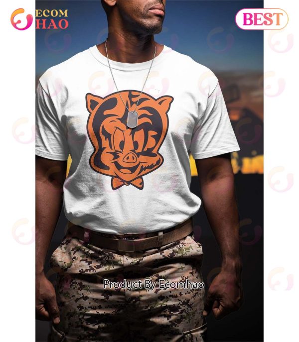 NFL Chicago Bears Porky Pig T-Shirt