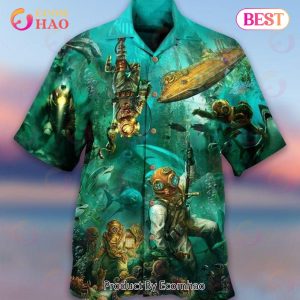 Diver In The Ocean Print Hawaiian Shirt