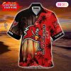 SALE NFL Tampa Bay Buccaneers Button Up Shirt Short Sleeve Big Logo SALE NFL Tampa Bay Buccaneers Button Up Shirt Short Sleeve Big Logo