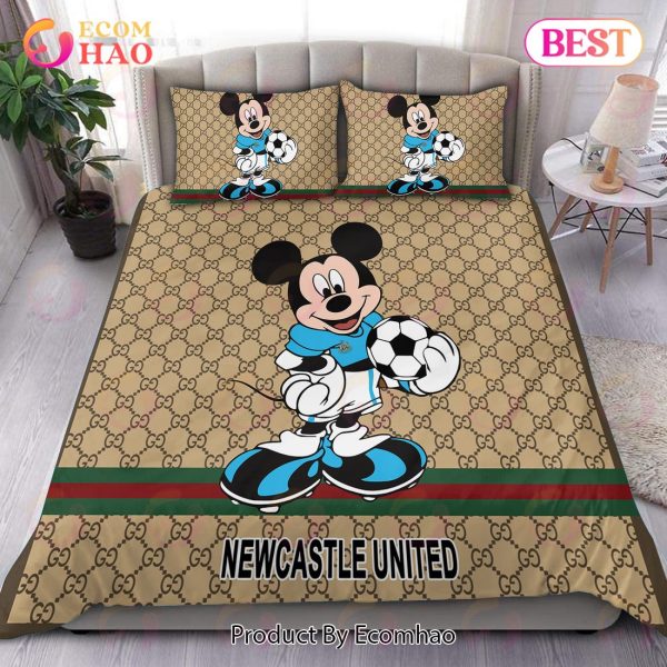 Limited Edition Gucci Newcastle United Mickey Bedding Set Hot 2023 GC Gifts Unisex