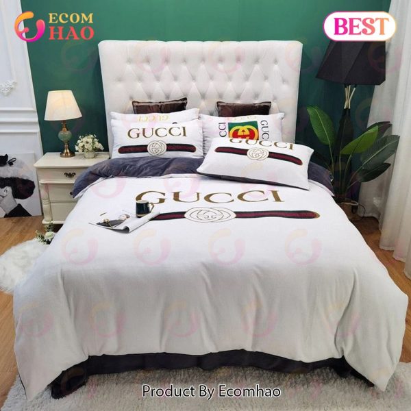 Gucci Amazing White Fashion Logo Luxury Brand Bedding Sets Bedroom Decor Thanksgiving Decorations For Home