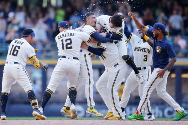 MLB 2023, Milwaukee Brewers Unleash Explosive Performance to Secure Victory over Pittsburgh Pirates