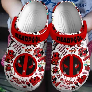 Deadpool Maximum Effort Clogs