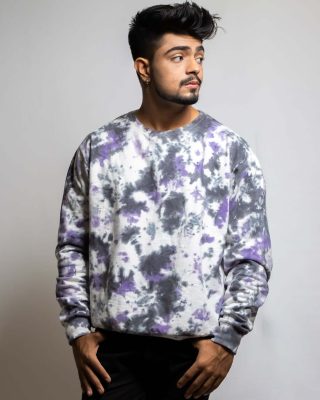 Get Groovy with a Tie Dye Sweatshirt: Embrace the Retro Vibes and Stand Out with a Colorful and Trendy Wardrobe Essential.