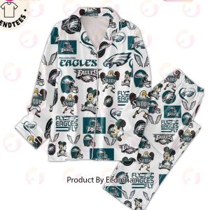 Fly Eagles Swoop Mickey Design Pajamas Set