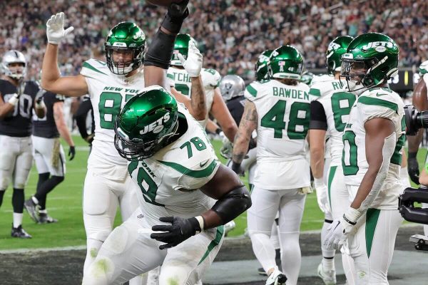 New York Jets Baseball Jersey: Show Your Jets Pride with Authentic Style and Team Spirit on the Field.