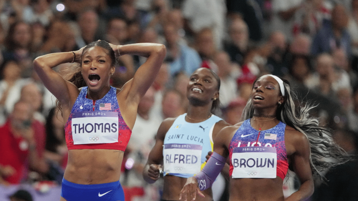 Snoop Dogg’s Olympic Surprise: A Moment of Joy for Women’s 200m Medalists